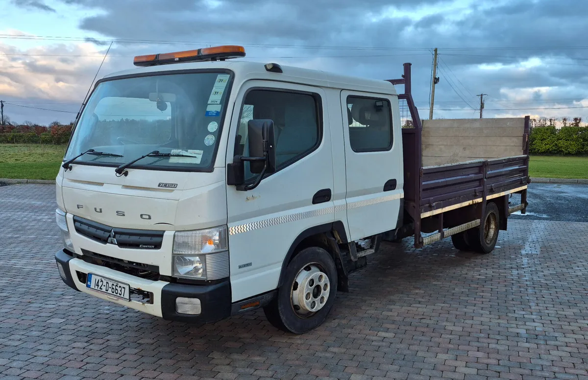2014 FUSO TIPPER - Image 2