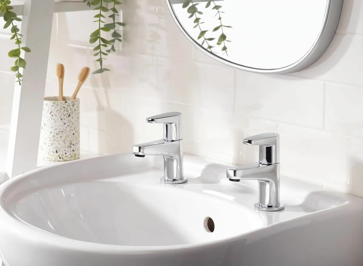 QST 1/2 C Chrome Plated Quest Basin Taps - Image 2
