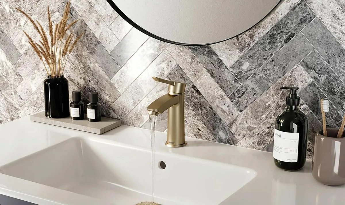 Apelo Eco Start Basin Mixer with Clicker Waste - Image 2