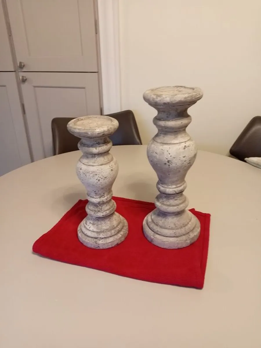 Stone Pillar candle stands - Image 2