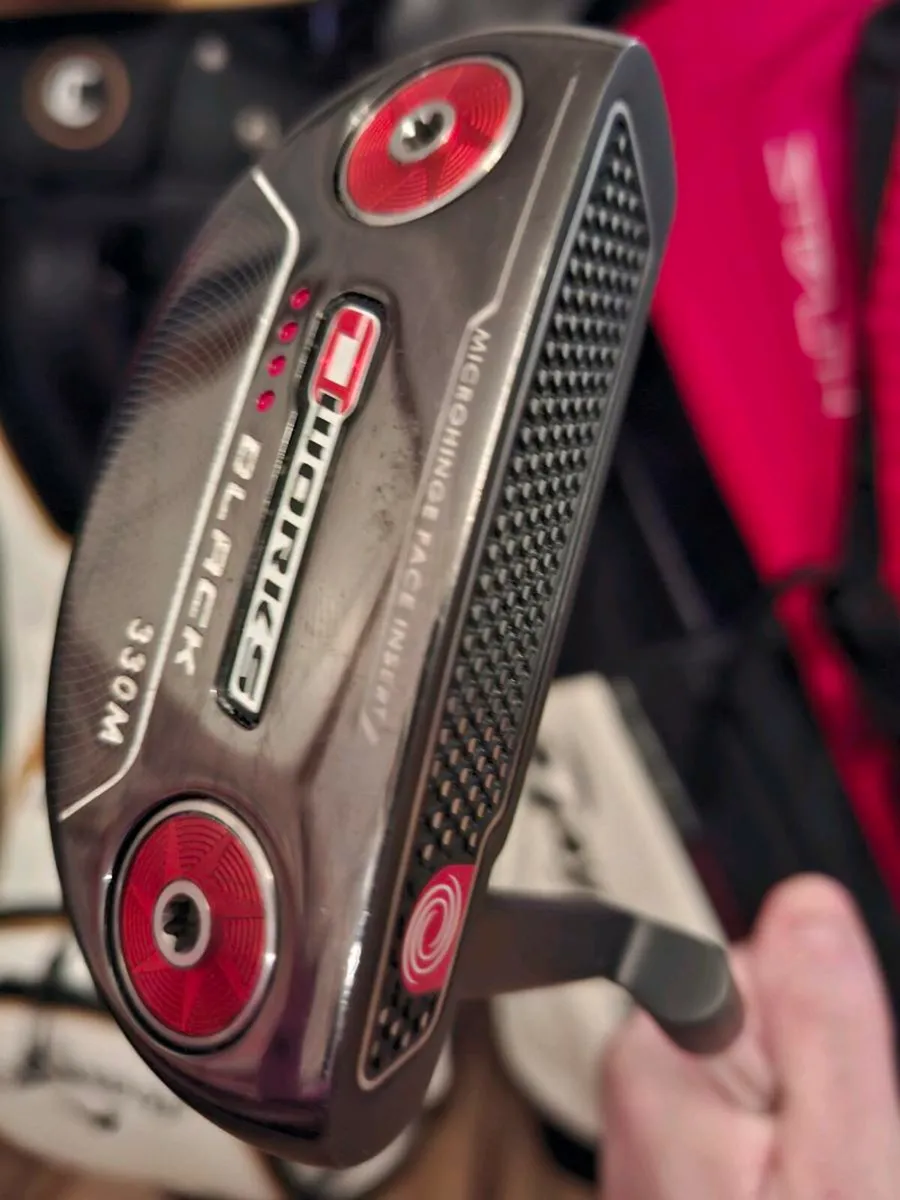 Really Nice Odyssey 0 Works Black 330M Putter - Image 1