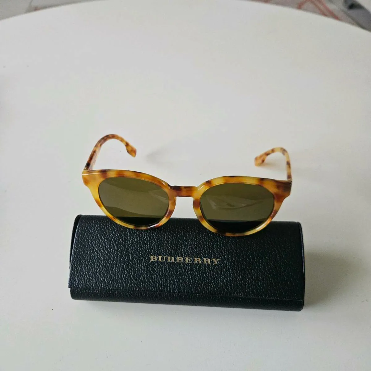 Burberry sunglasses - Image 1