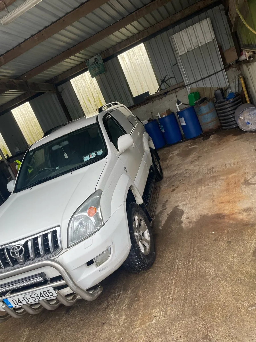 Toyota Land Cruiser - Image 2