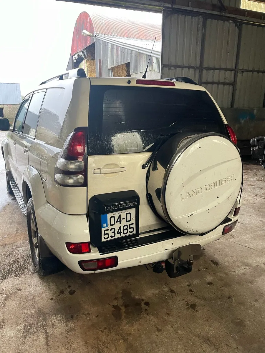 Toyota Land Cruiser - Image 3