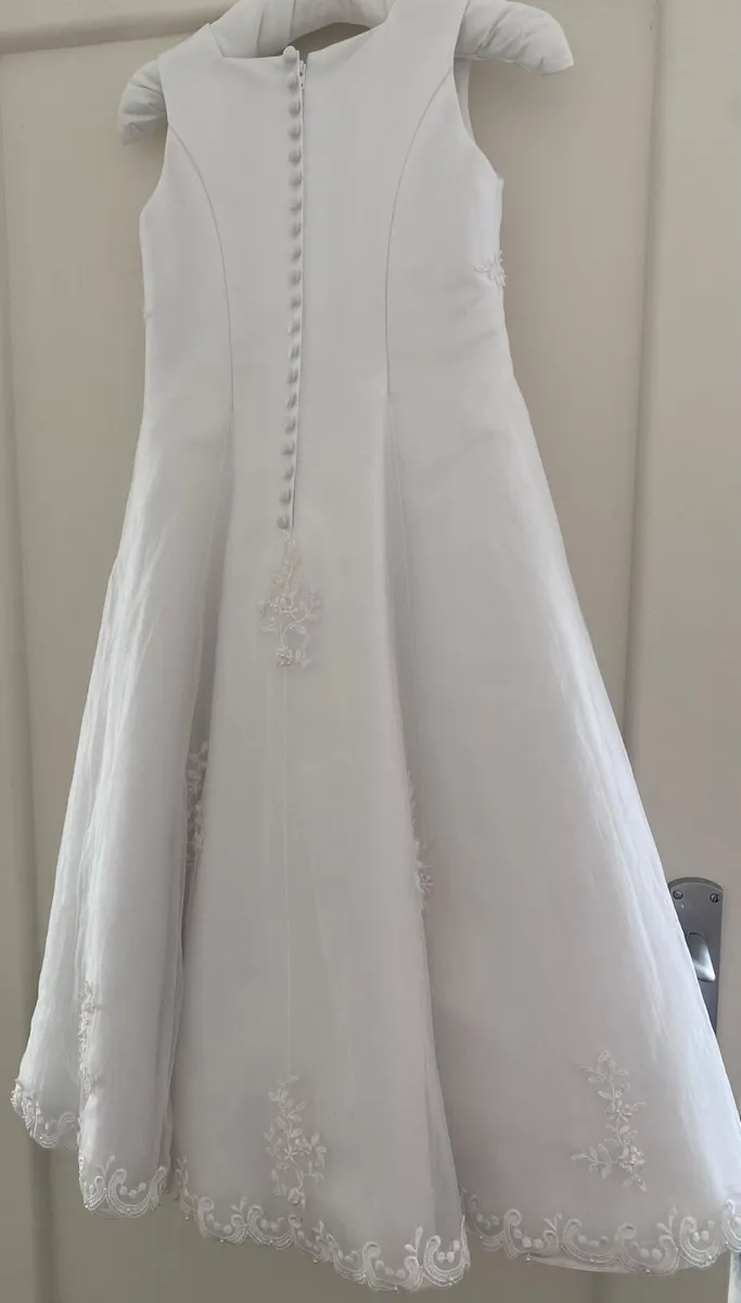 Communion dress - Image 3