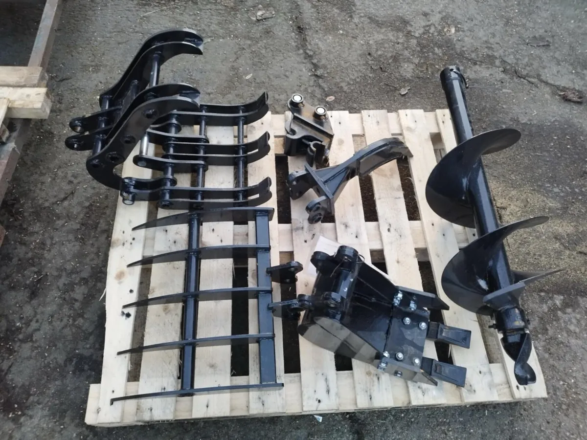 8pc mini digger attachments - Image 2
