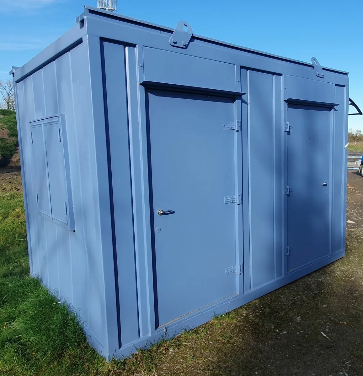 12ft container - Image 1