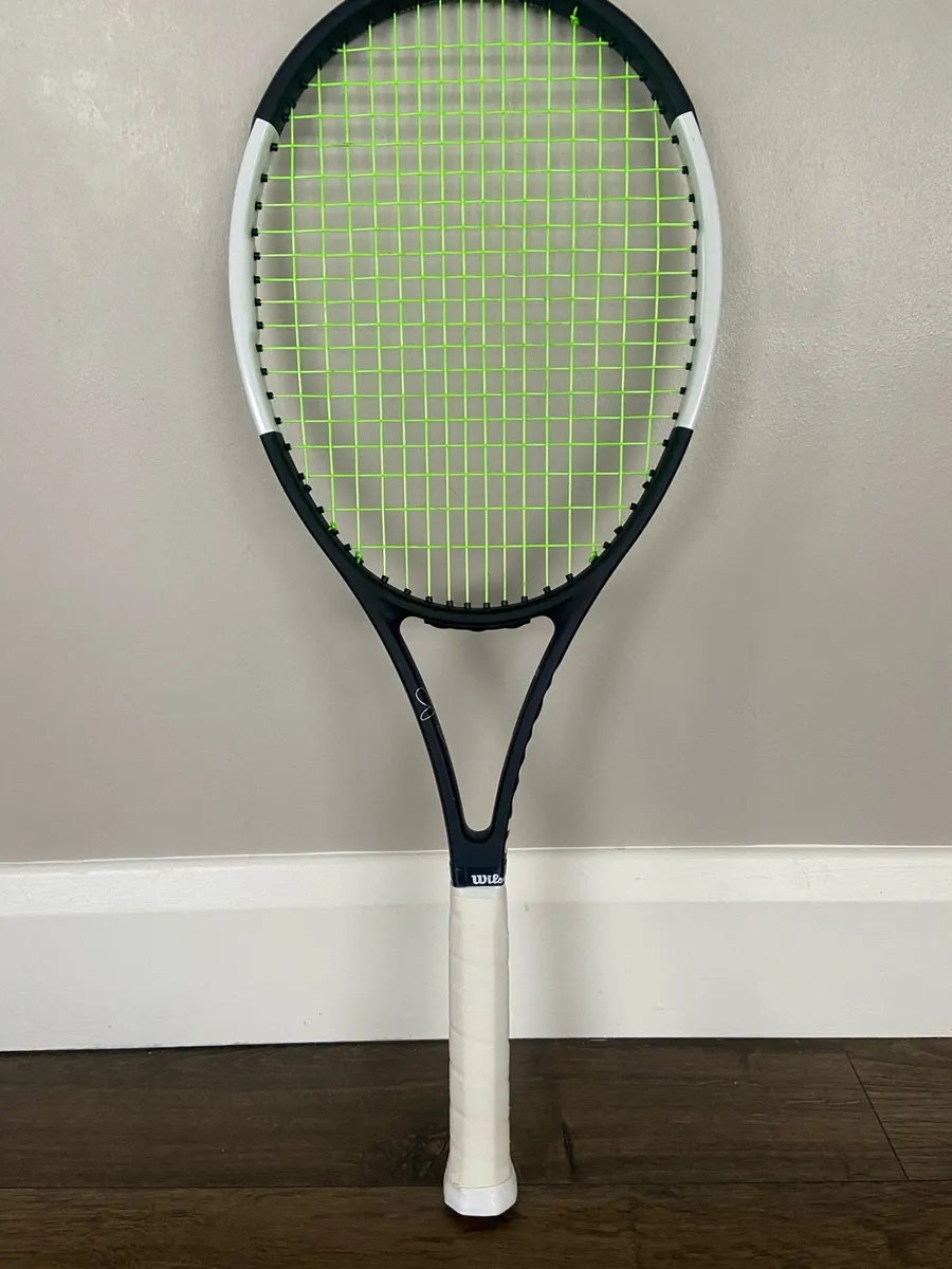 Wilson Pro Staff RF97 tennis racket - Image 1