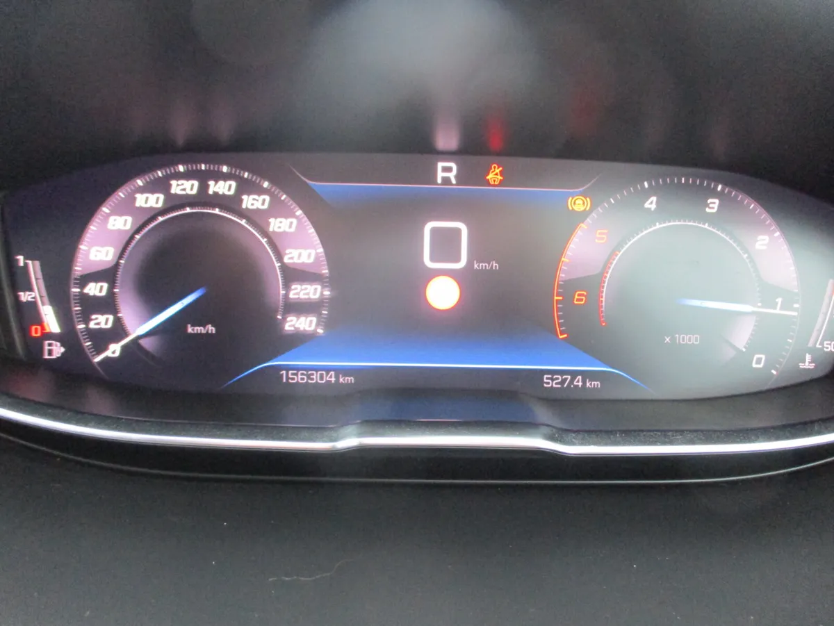 Peugeot 3008 2021 1.5 hdi 130bhp auto allure van - Image 3