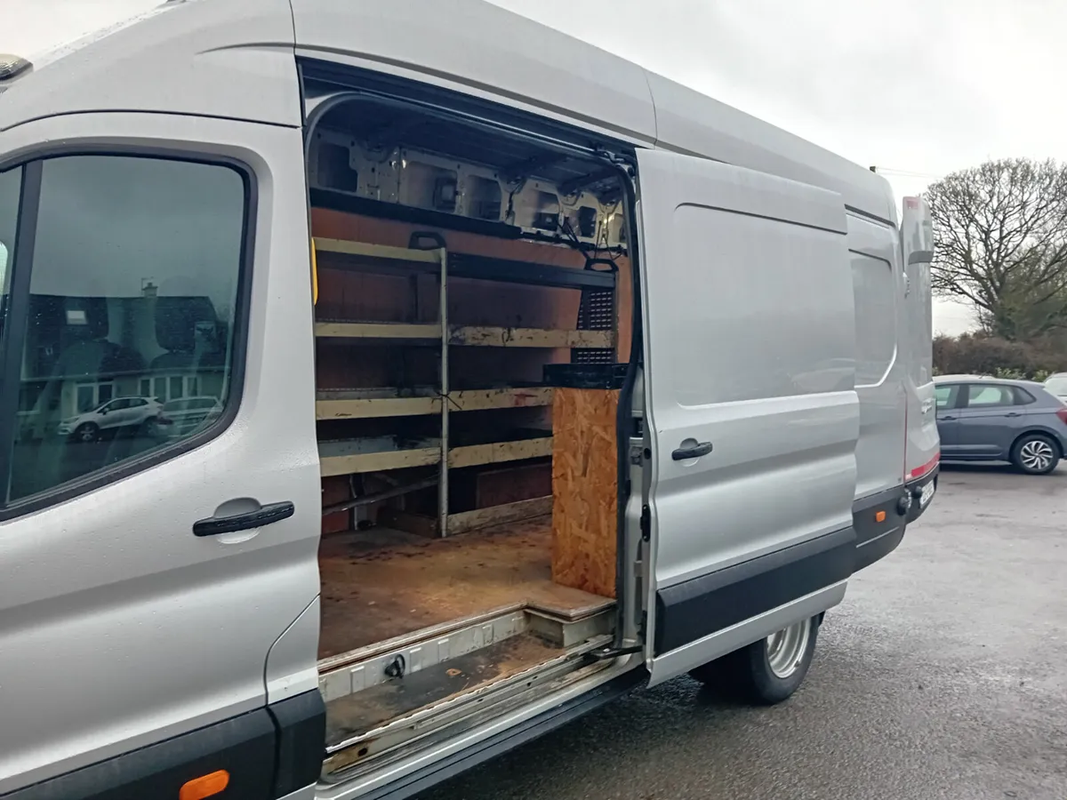 Ford Transit 2022 - Image 4