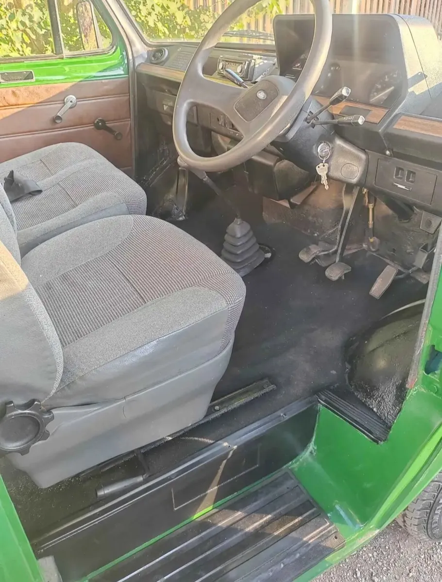 Classic transit pickup - Image 3