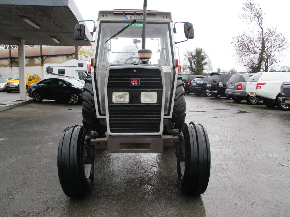 Massey Ferguson 390 2WD - Image 2