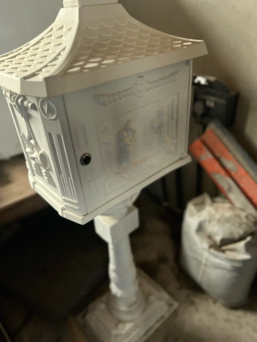 Post box - Image 3