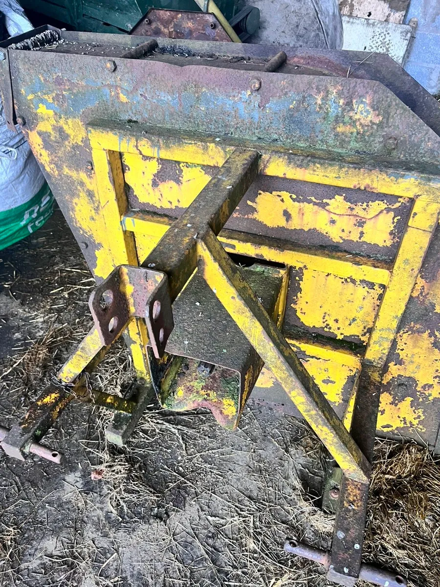 Wanted: McMaster small straw chopper - Image 1