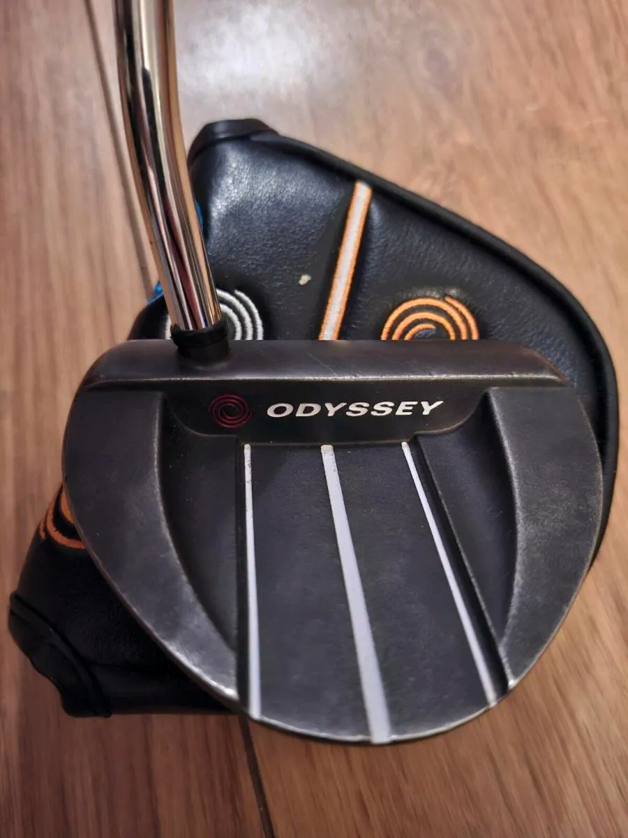 Nice Odyssey White Hot V-Line Putter - Image 4