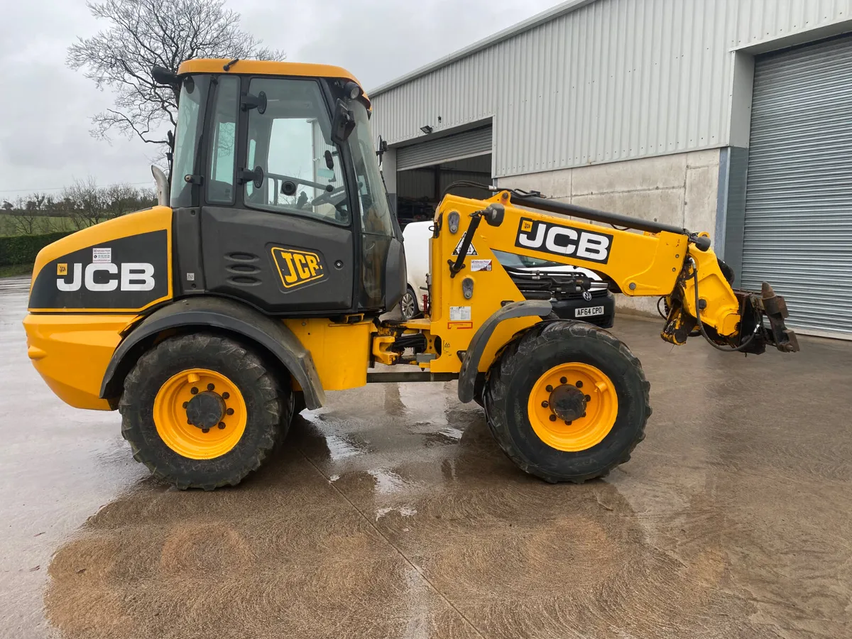 2012 JCB TM220 - Image 1