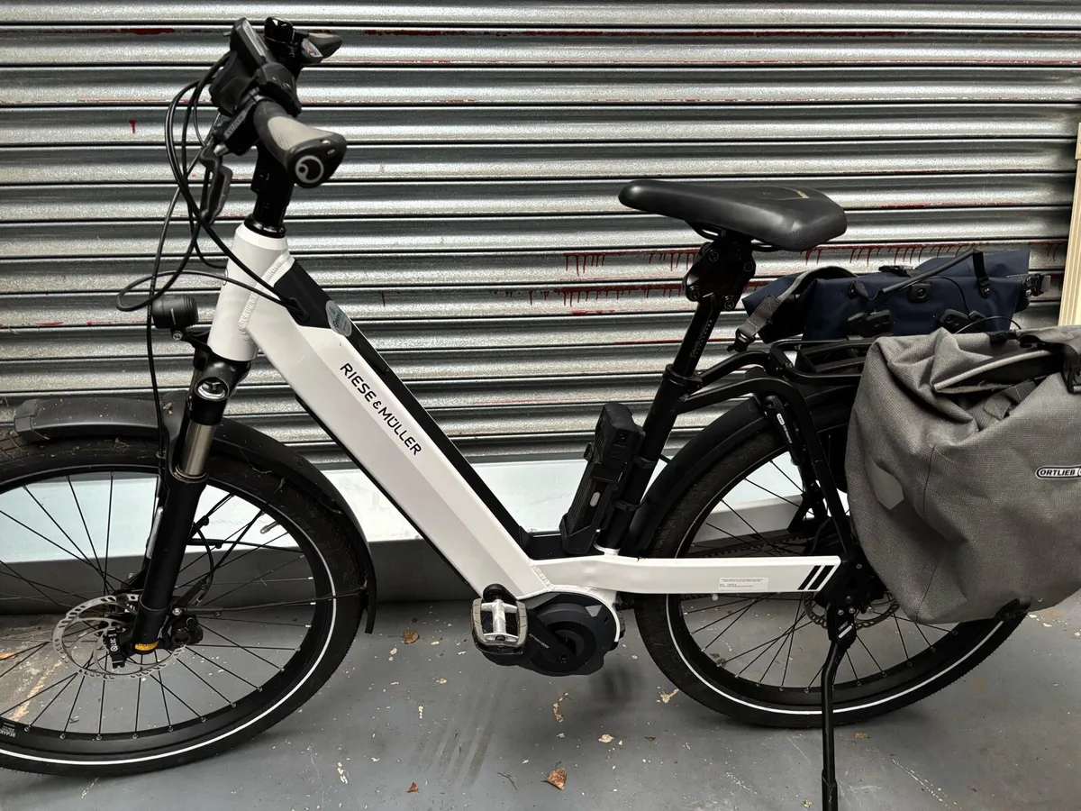 Electric Bike Riese and Müller NEVO4 with Bosch - Image 2