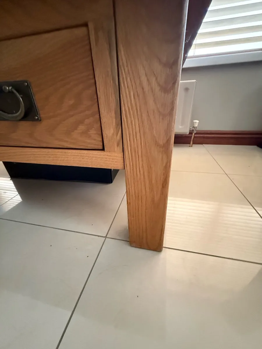 Solid Oak Coffee Table - Image 4