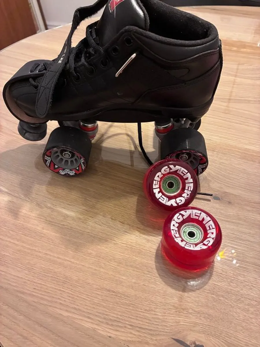 Riedell Quad Skates - Image 1