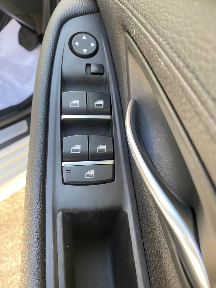 BMW 520d M sport - Image 2