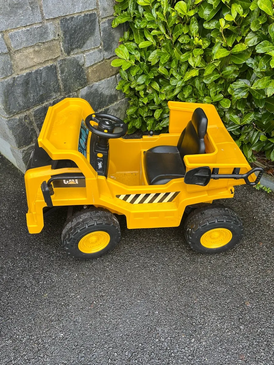 CAT Dumper truck - Image 1