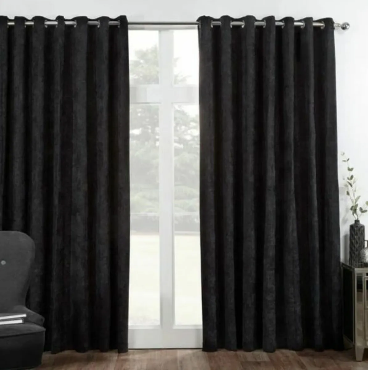 Curtains - Image 1