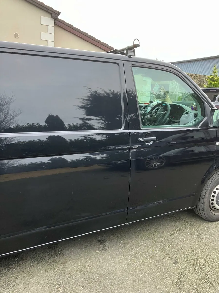 2019 Vw Transporter Swb newly tested - Image 4