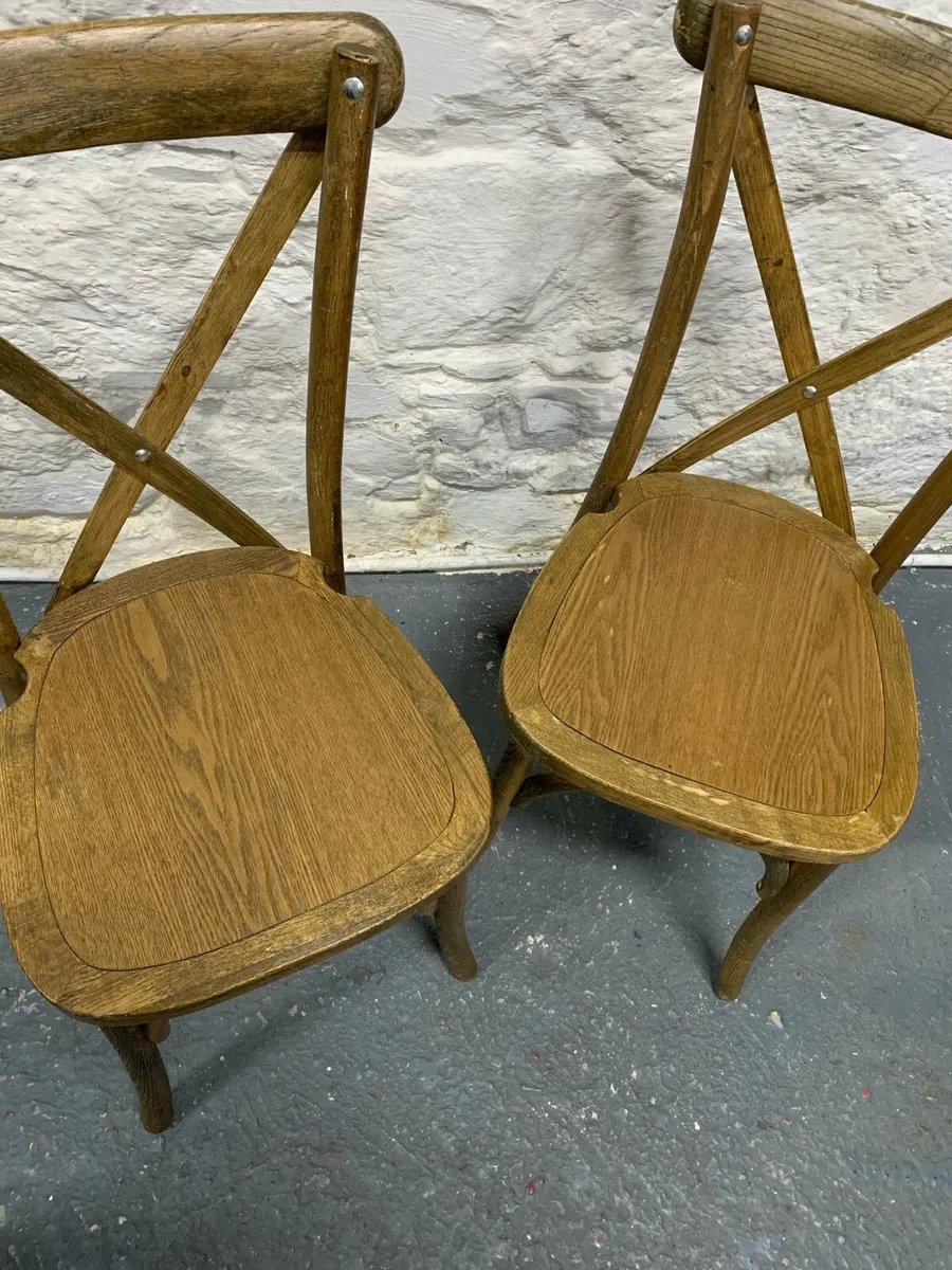 A pair of X-back design bentwood chairs. - Image 4