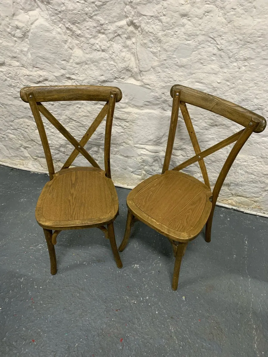 A pair of X-back design bentwood chairs. - Image 3