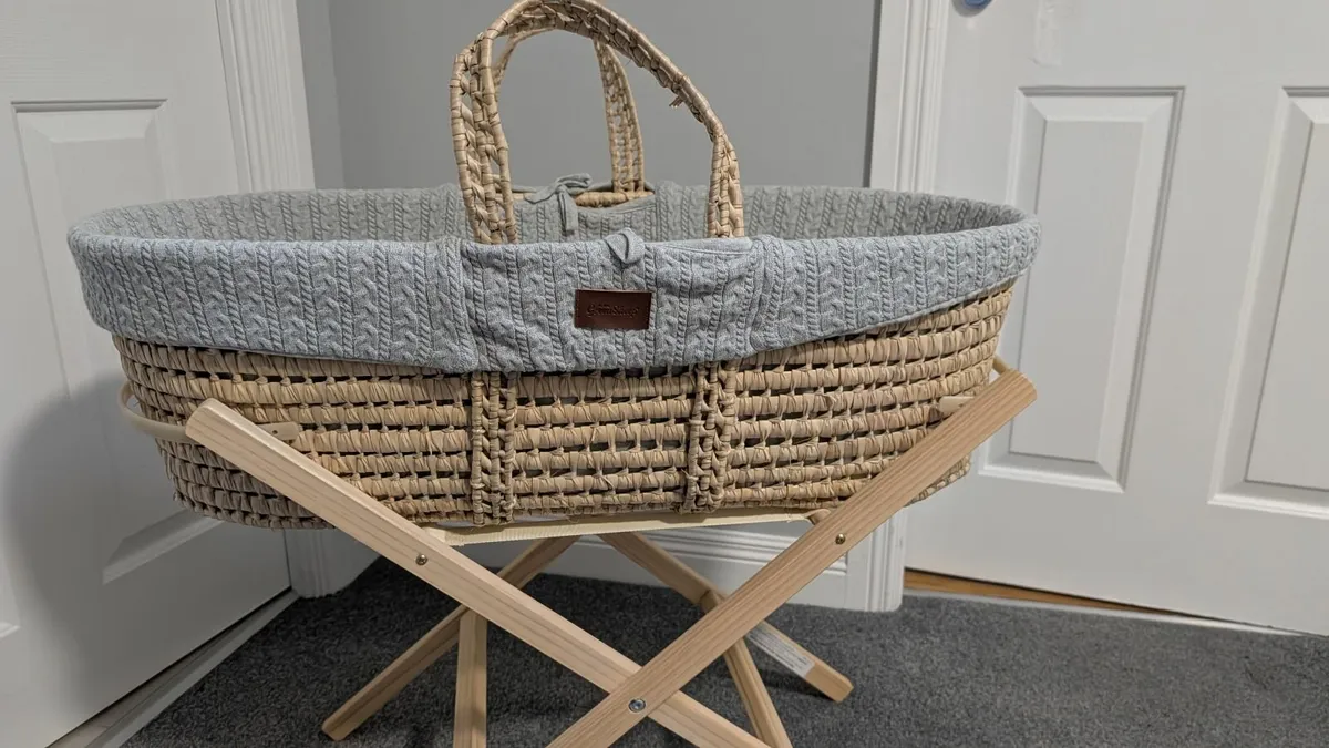 Moses Basket - Image 1