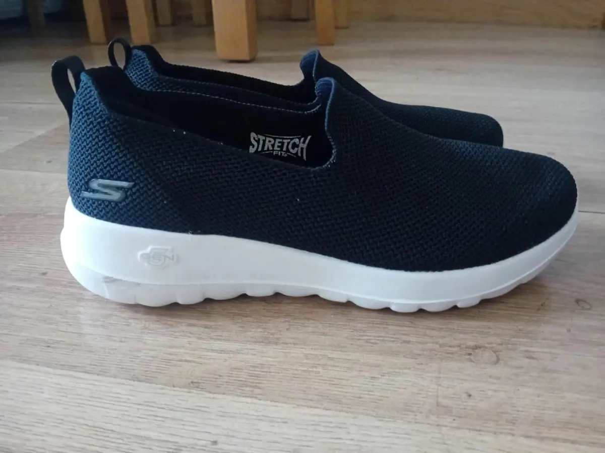 Skechers Slip On Go Walk Shoes - Image 4