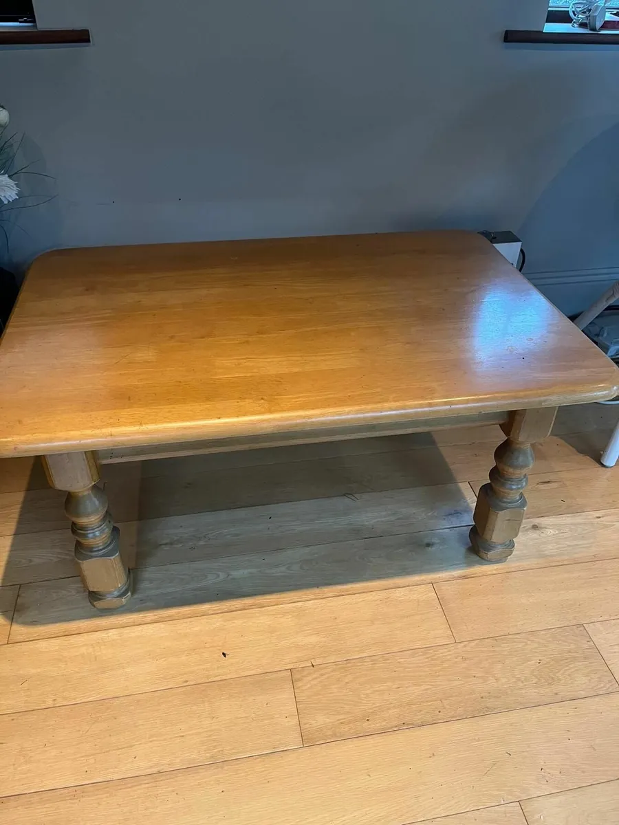 Coffee Table with Chairs - Image 3