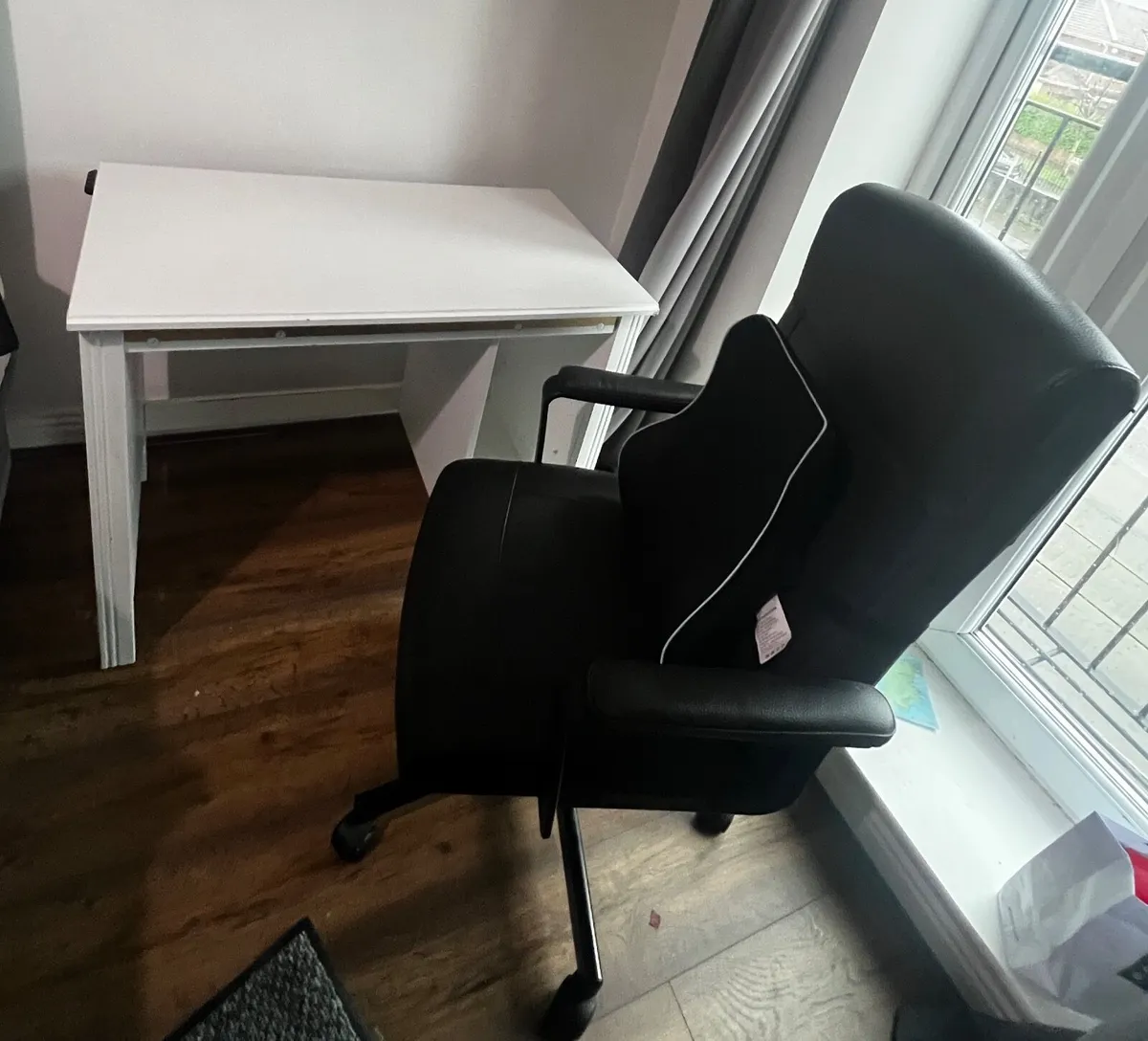 OFFICE TABLE & CHAIR - Image 3