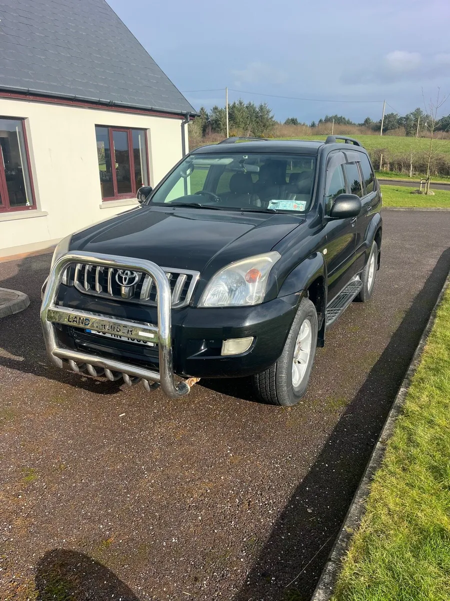 Toyota landcruiser - Image 3