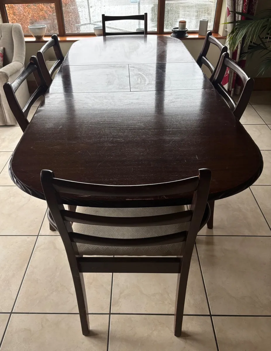 Mahogany Dining Table & Chairs - Image 1