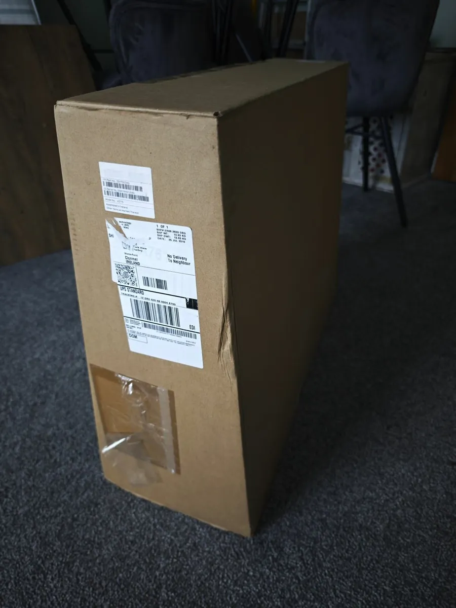 27' iMac, 5k Retina, i9, top spec. Apple - Image 4