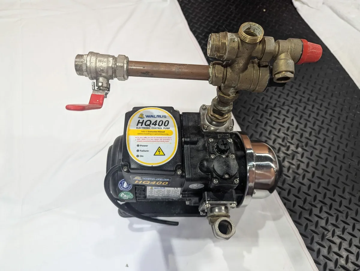 Water pump - Image 1