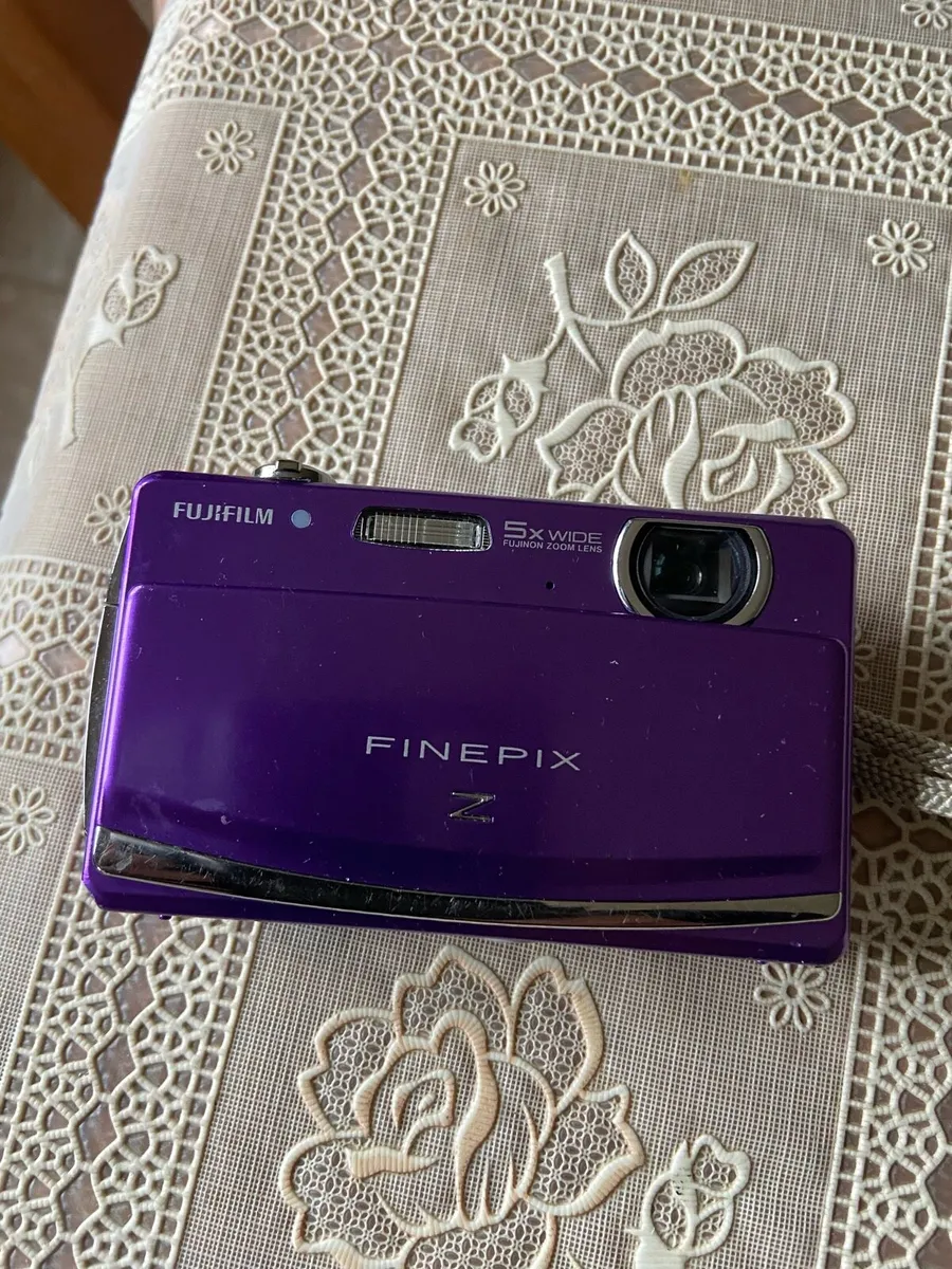 Fujifilm. Finepix. Camera - Image 1