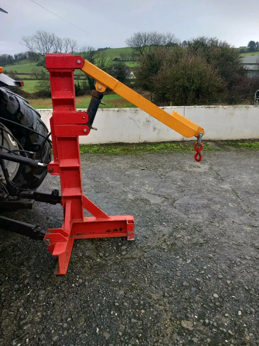 Hydraulic Crane - Image 3