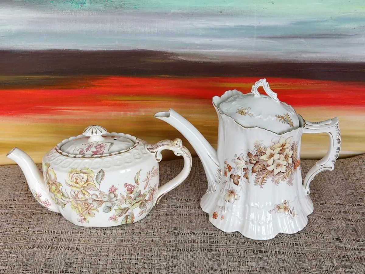 Rare Antique  Edward F Bodley & Son tea pot - Image 1