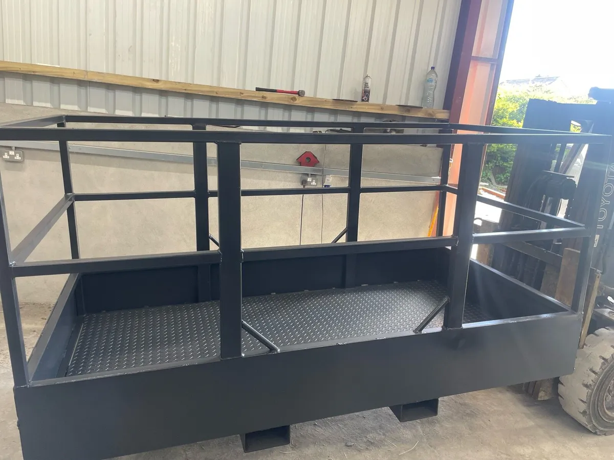 Man Basket/Safety Basket - Image 2