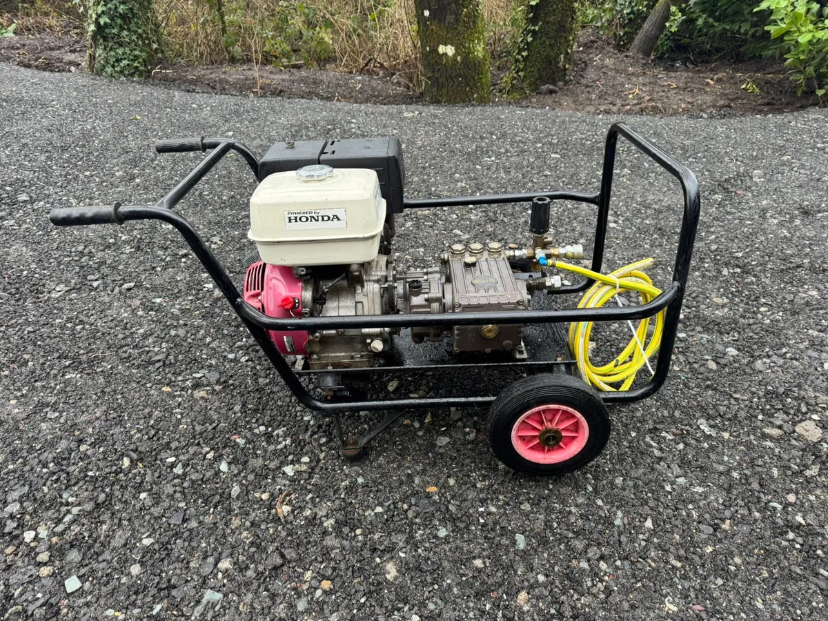 Honda Power Washer - Image 1