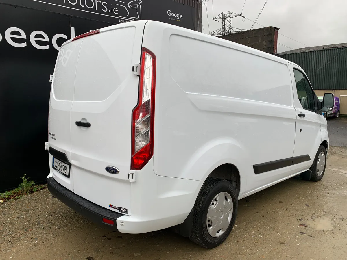 FORD TRANSIT CUSTOM 2.0 TDCI TREND SWB - Image 3