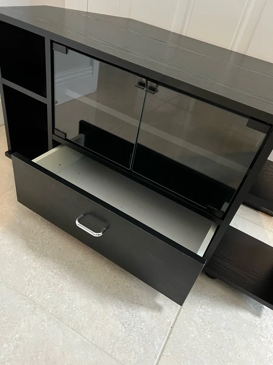 TV Stand - Image 4