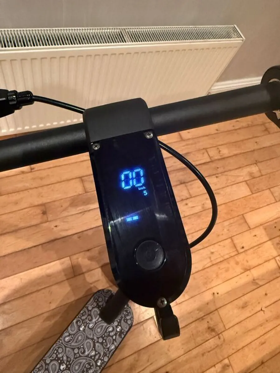 Loco Motion Pro Scooter - Image 3