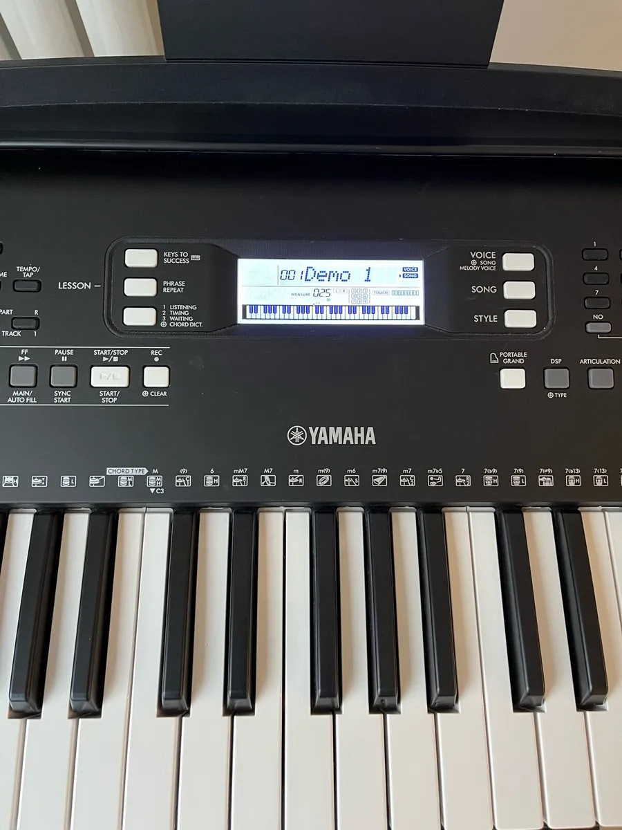 Yamaha Keyboard, Stand & Seat - Image 2