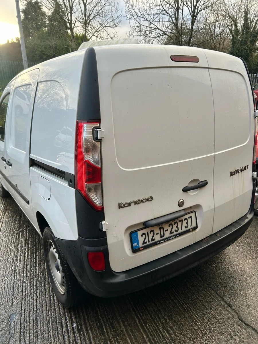 2021 RENAULT KANGOO 1.5 dci - Image 4