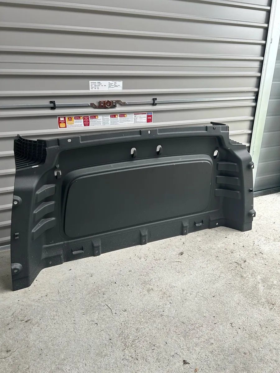 VOLKSWAGEN CADDY BULKHEAD - Image 1