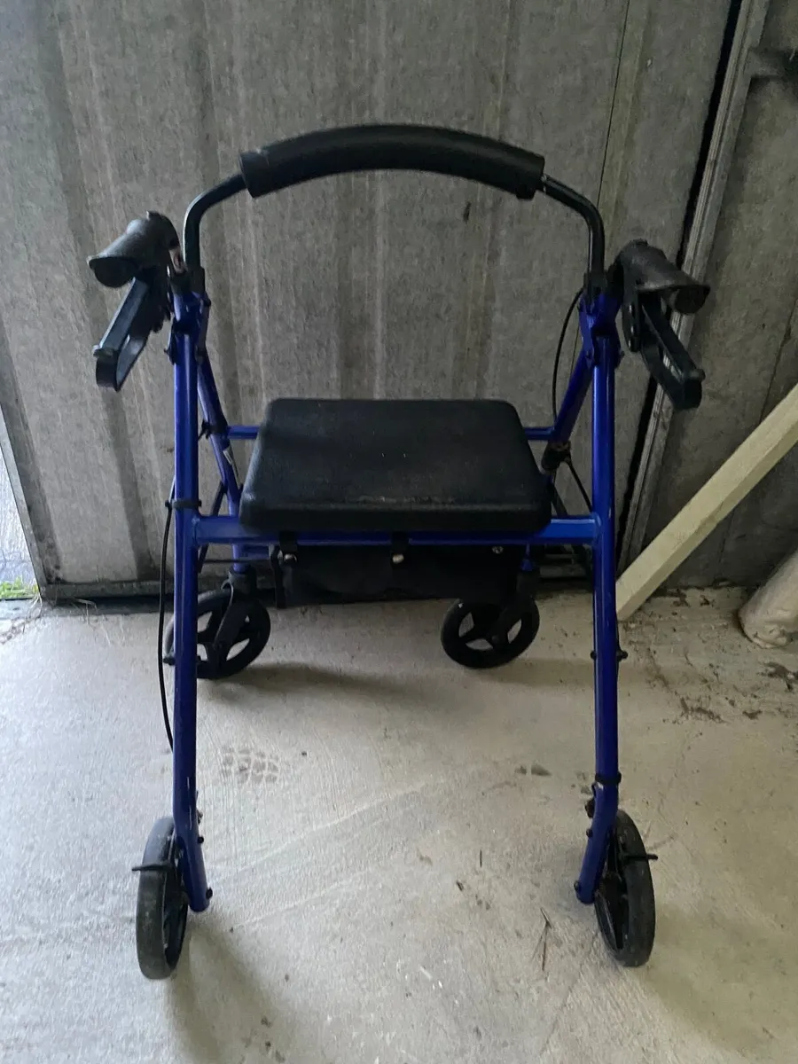 Rollator walking aid - Image 1