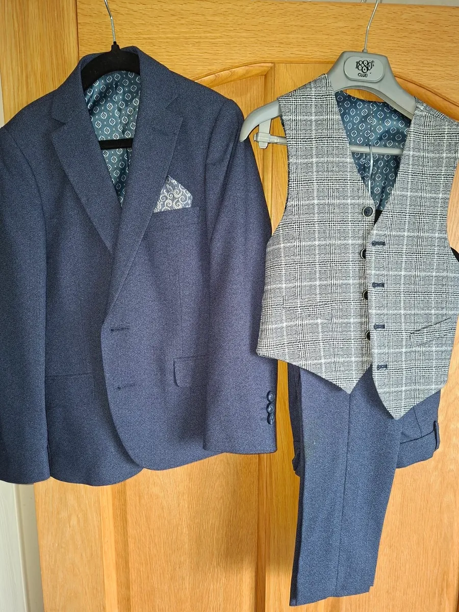 Communion suit